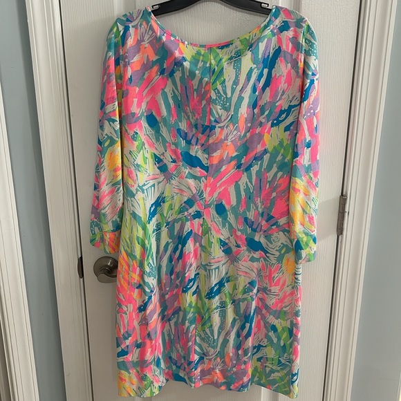Lilly Pulitzer size M - Picture 2 of 3